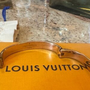 Louis Vuitton Gold-Tone Bracelet. Size small.